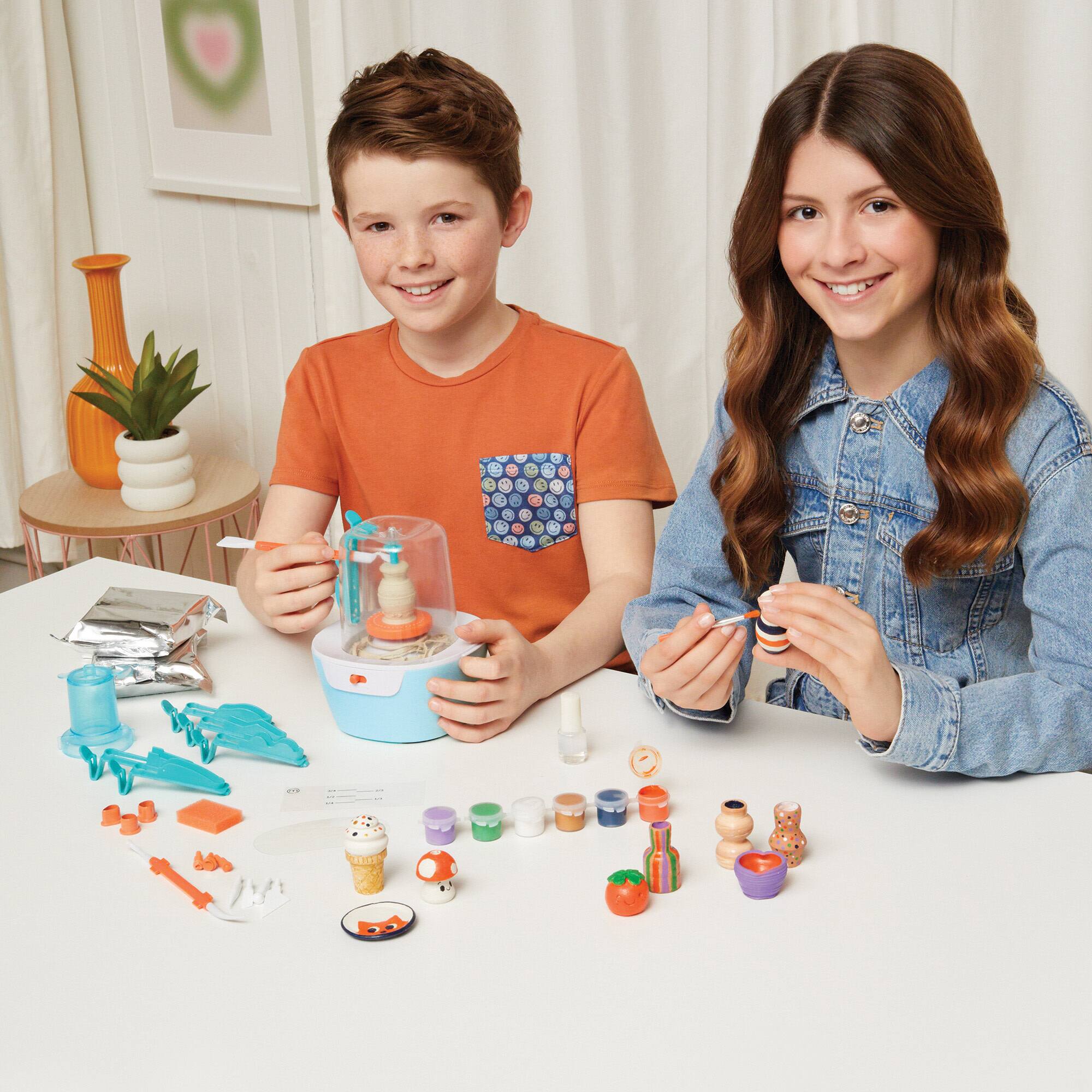 Make It Real™ Mini Pottery Studio Deluxe Set